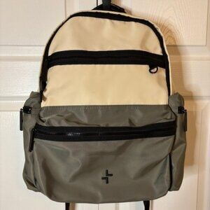 Tracker Sutton backpack with 15" laptop compartment
